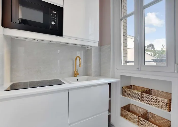 Charming - 2p- Parc Monceau