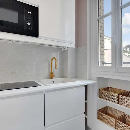 Charming - 2p- Parc Monceau