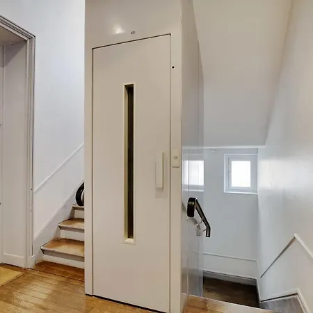 Charming - 2p- Parc Monceau Appartement